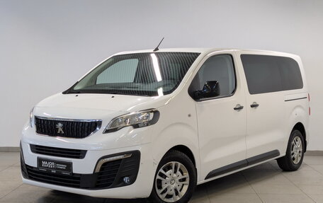 Peugeot Traveller I, 2019 год, 3 350 000 рублей, 1 фотография