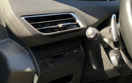 Peugeot 3008 II, 2020 год, 1 799 000 рублей, 19 фотография