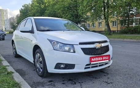 Chevrolet Cruze II, 2012 год, 585 000 рублей, 1 фотография