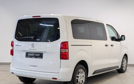 Peugeot Traveller I, 2019 год, 3 350 000 рублей, 5 фотография