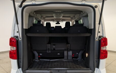 Peugeot Traveller I, 2019 год, 3 350 000 рублей, 10 фотография