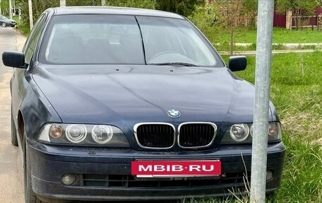 BMW 5 серия, 2001 год, 625 000 рублей, 2 фотография