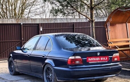 BMW 5 серия, 2001 год, 625 000 рублей, 9 фотография