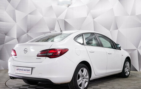 Opel Astra J, 2013 год, 921 000 рублей, 5 фотография