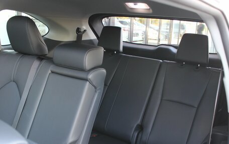 Toyota Highlander, 2026 год, 5 570 000 рублей, 28 фотография
