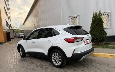 Ford Kuga III, 2021 год, 1 980 000 рублей, 7 фотография