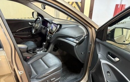 Hyundai Santa Fe III рестайлинг, 2012 год, 1 980 000 рублей, 4 фотография
