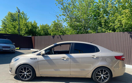 KIA Rio III рестайлинг, 2012 год, 450 000 рублей, 3 фотография