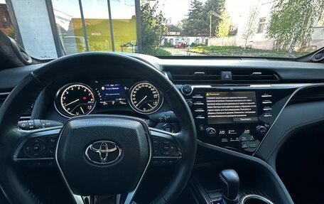 Toyota Camry, 2020 год, 2 500 000 рублей, 14 фотография