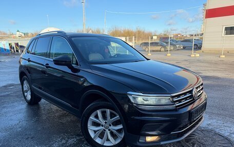 Volkswagen Tiguan II, 2018 год, 2 850 000 рублей, 39 фотография