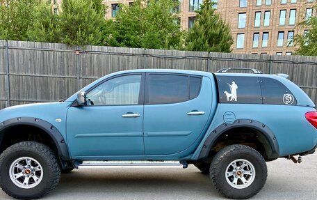 Mitsubishi L200 IV рестайлинг, 2007 год, 1 590 000 рублей, 2 фотография