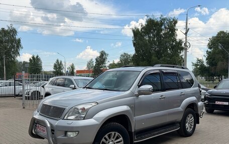 Toyota Land Cruiser Prado 120 рестайлинг, 2003 год, 1 390 000 рублей, 2 фотография