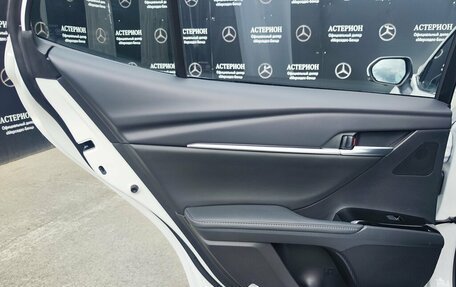 Toyota Camry, 2025 год, 4 400 000 рублей, 11 фотография