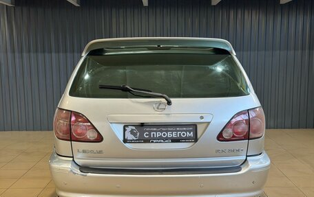 Lexus RX IV рестайлинг, 2000 год, 649 900 рублей, 4 фотография