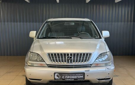 Lexus RX IV рестайлинг, 2000 год, 649 900 рублей, 3 фотография