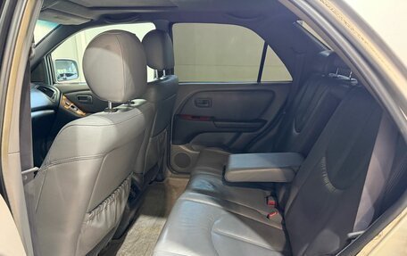 Lexus RX IV рестайлинг, 2000 год, 649 900 рублей, 8 фотография