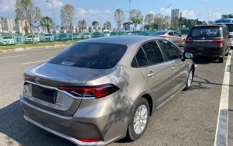 Toyota Corolla, 2022 год, 1 400 000 рублей, 5 фотография