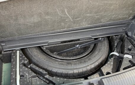 Volkswagen Tiguan II, 2019 год, 2 370 000 рублей, 12 фотография