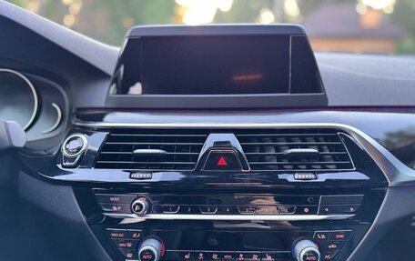 BMW 5 серия, 2017 год, 3 290 000 рублей, 23 фотография