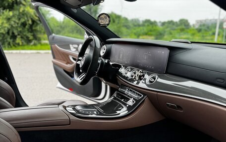 Mercedes-Benz E-Класс AMG, 2021 год, 8 500 000 рублей, 13 фотография