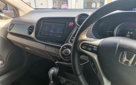 Honda Insight II рестайлинг, 2009 год, 790 000 рублей, 9 фотография