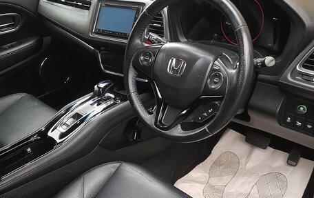 Honda Vezel, 2014 год, 1 390 000 рублей, 7 фотография