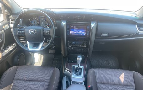 Toyota Fortuner II, 2018 год, 3 375 000 рублей, 8 фотография