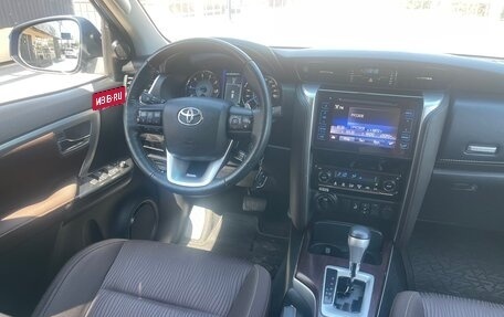 Toyota Fortuner II, 2018 год, 3 375 000 рублей, 2 фотография