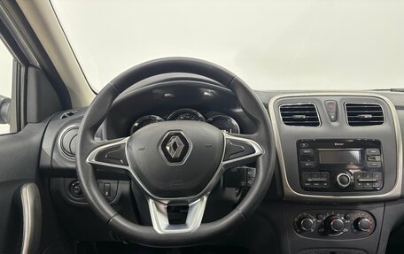 Renault Logan II, 2022 год, 1 300 000 рублей, 13 фотография