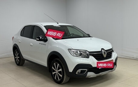 Renault Logan II, 2022 год, 1 300 000 рублей, 6 фотография