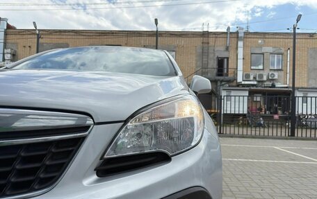 Opel Mokka I, 2013 год, 950 000 рублей, 26 фотография