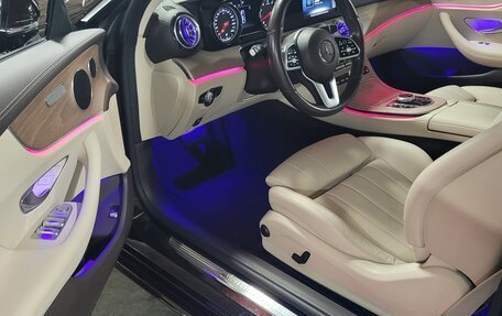 Mercedes-Benz E-Класс, 2018 год, 4 500 000 рублей, 15 фотография