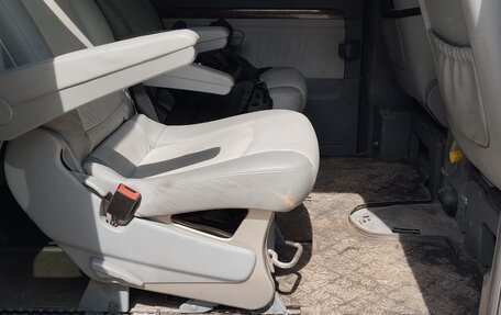 Mercedes-Benz Viano, 2004 год, 870 000 рублей, 21 фотография