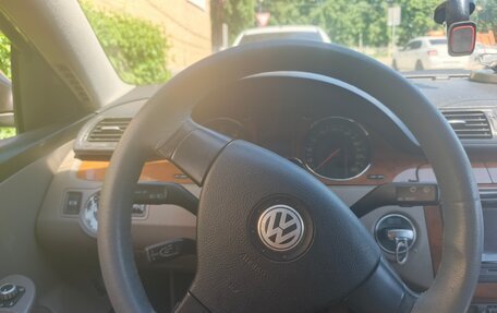 Volkswagen Passat B6, 2005 год, 500 000 рублей, 13 фотография
