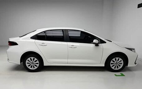 Toyota Corolla, 2023 год, 1 226 000 рублей, 3 фотография