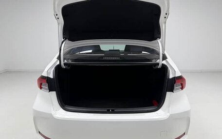 Toyota Corolla, 2023 год, 1 226 000 рублей, 16 фотография