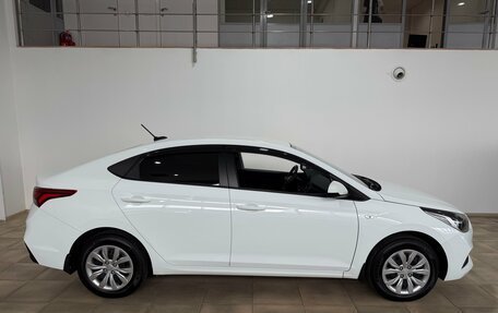 Hyundai Solaris II рестайлинг, 2017 год, 1 450 000 рублей, 7 фотография