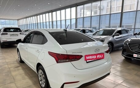 Hyundai Solaris II рестайлинг, 2017 год, 1 450 000 рублей, 6 фотография