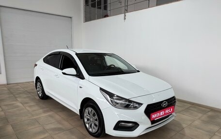 Hyundai Solaris II рестайлинг, 2017 год, 1 450 000 рублей, 2 фотография