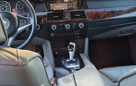 BMW 5 серия, 2007 год, 1 100 000 рублей, 7 фотография
