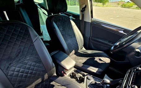 Volkswagen Tiguan II, 2018 год, 2 250 000 рублей, 9 фотография