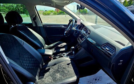 Volkswagen Tiguan II, 2018 год, 2 250 000 рублей, 10 фотография