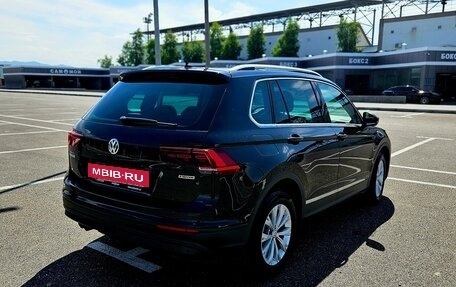 Volkswagen Tiguan II, 2018 год, 2 250 000 рублей, 6 фотография