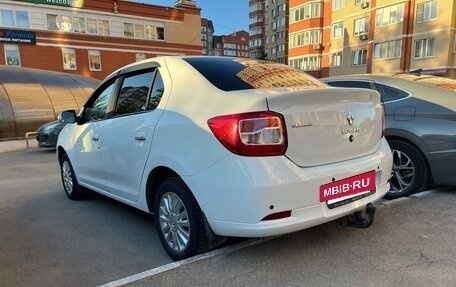 Renault Logan II, 2018 год, 1 050 000 рублей, 6 фотография