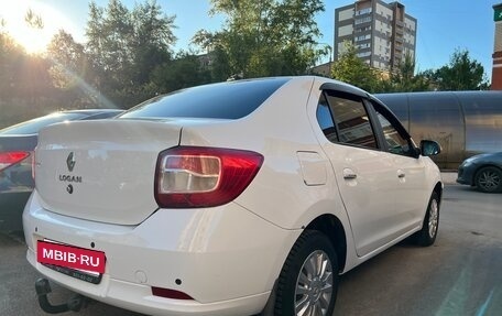 Renault Logan II, 2018 год, 1 050 000 рублей, 5 фотография