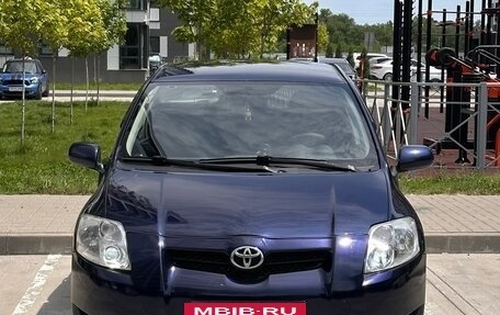 Toyota Auris II, 2008 год, 690 000 рублей, 3 фотография