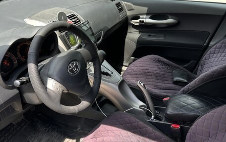 Toyota Auris II, 2008 год, 690 000 рублей, 10 фотография