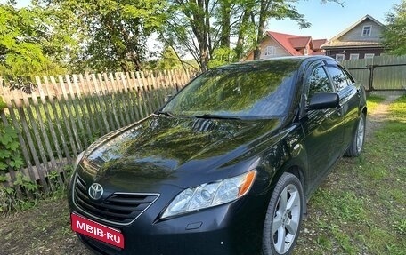 Toyota Camry, 2007 год, 990 000 рублей, 1 фотография