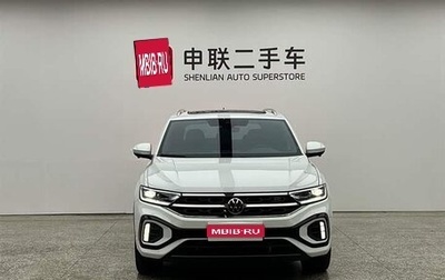 Volkswagen T-Roc I, 2023 год, 1 426 000 рублей, 1 фотография