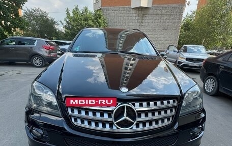 Mercedes-Benz M-Класс, 2008 год, 1 690 000 рублей, 5 фотография
